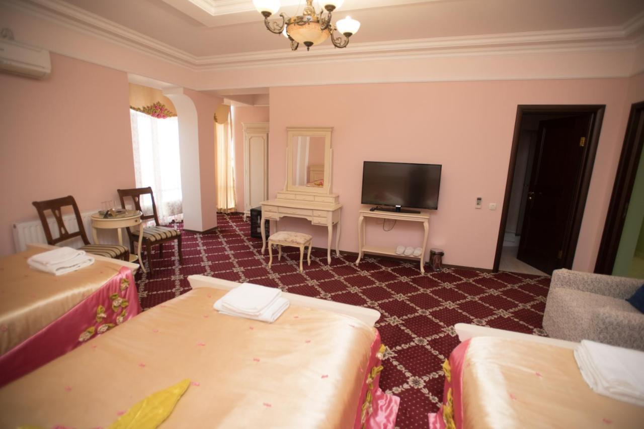 Altin Palace Comrat Exterior foto