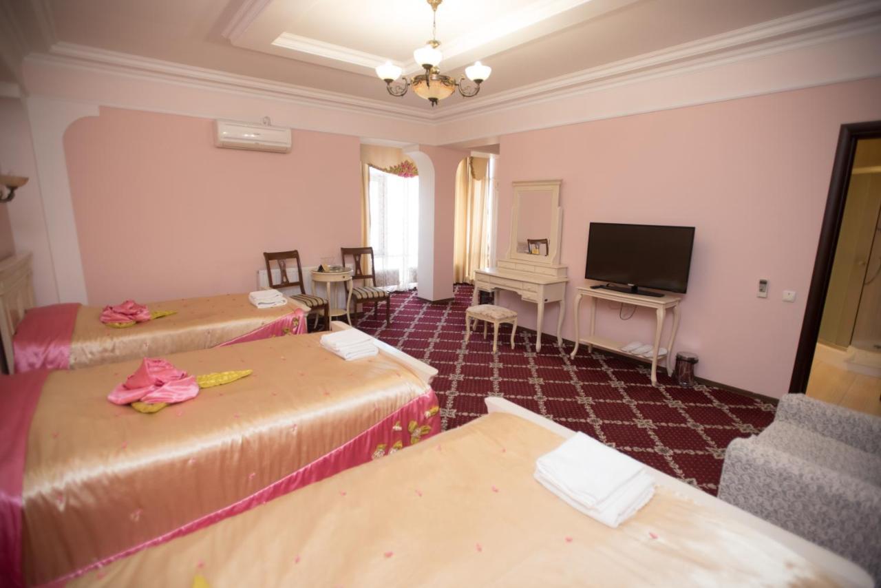 Altin Palace Comrat Exterior foto